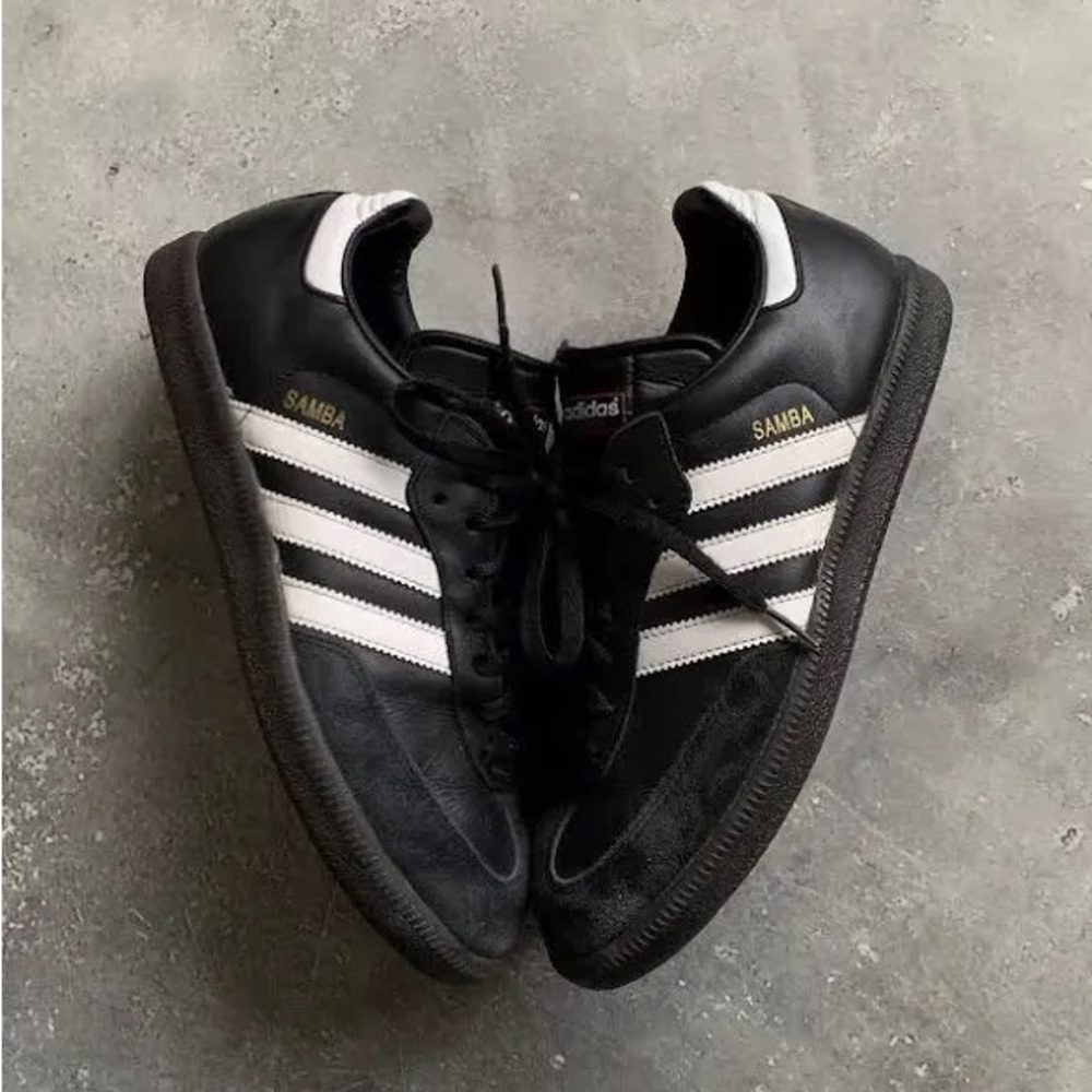 Black and White Sambas, Size 9.5
